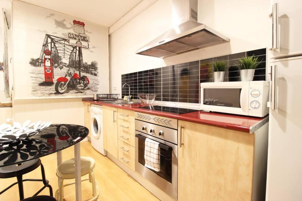 Centrico Apartamento Estilo Pop-Art By Batuecas Madrid Exterior photo